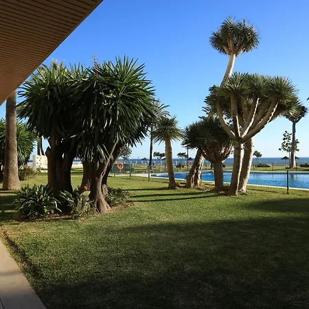 Magical Sea View Ii דירה